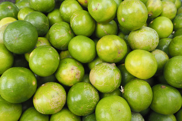 Green lemon, sour flavour