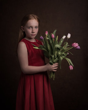 Girl with pearl and tulips