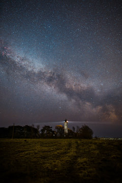 Beacons in the night, the lighthouse in Segerstad and the Milky Way