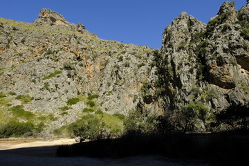 Die Felsenschlucht Torrent de Pareis bei Sa Calobra in der Serra de Tramuntana,  Mallorca, Balearen, Spanien