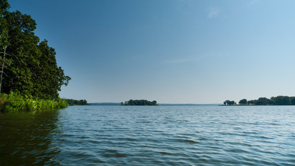 Fototapeta na wymiar Oklahoma large lake with island and distant shore