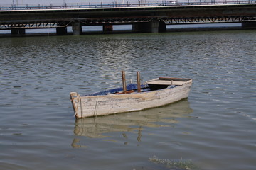 Barca en un río del Puerto de Santa María
