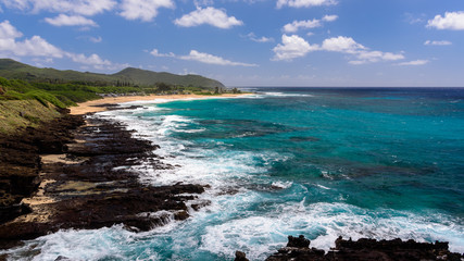 Fototapeta na wymiar View of Sandy Beach Park, from the Halona Blowhole lookout, Oahu, Hawaii.