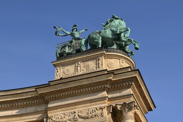 Obraz premium la maestosita' delle sculture ungheresi