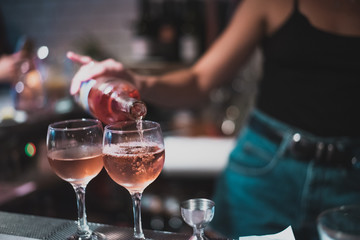 Rose Pour
