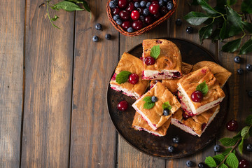 Jellied pie with fresh seasonal berries