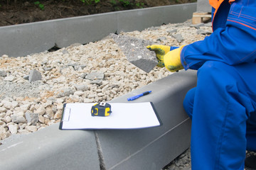 control, check of the broken border,measurement and accounting of write-off of the crushed stone, senior master