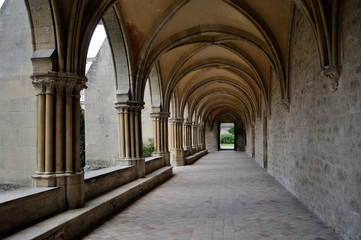 Fototapeta na wymiar abbaye de royaumont