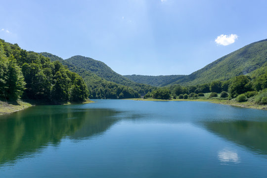 Embalses de Leurtza. Navarra
