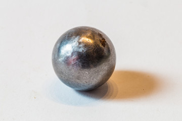 Metal-Ball