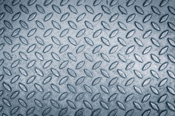 Metal sheet with diamond pattern