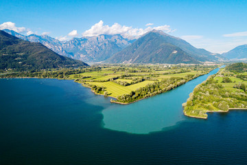 Lago di Como (IT) - Foce del fiume Adda nel lago - vista aerea