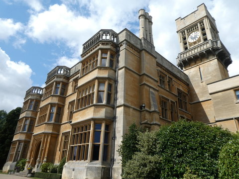 Shuttleworth house in the sun