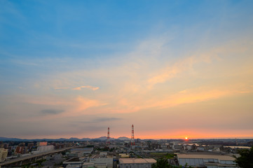 Fototapeta na wymiar 工業都市の夕陽