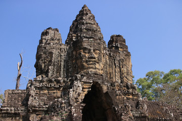 Fototapeta na wymiar Exploring Angkor