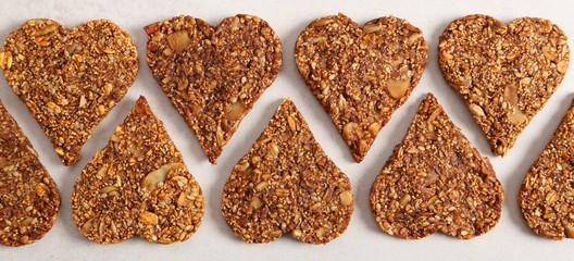 Oatmeal cookies with amaranth.