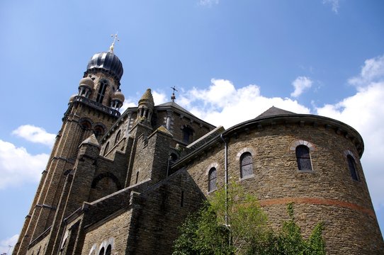Une &eacute;glise de Corps-Nuds