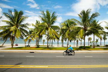 Non Nuoc Beach