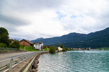 Fototapeta na wymiar Swiss village on the lake