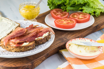 Fresh homemade BLT sandwich.