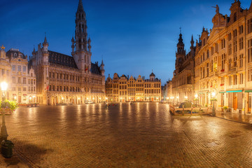 Fototapeta na wymiar Central square near town hall in old town city of Brussels, Belgium at night