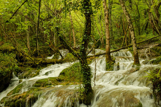 Toberia waterfalls taken photos from the upper waterfall