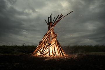 Sonnwendfeuer