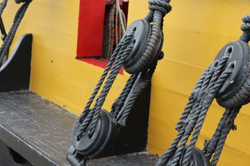 rope on ship