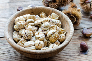 Dried pilled chestnuts
