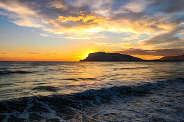 Fototapeta na wymiar sunset over the sea, alanya
