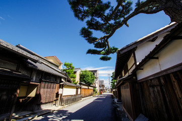 近江商人屋敷が並ぶ街並み