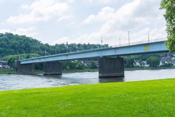 Fototapeta na wymiar Rheinbrücke Koblenz