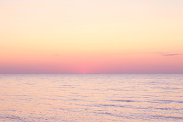 Obraz premium beautiful evening gradient sky and sea