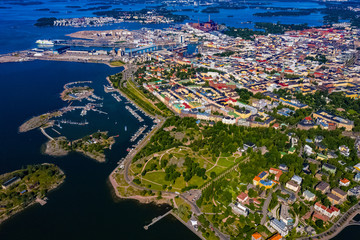 Fototapeta na wymiar Helsinki aus der Vogelperspektive