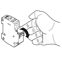 Leitungsschutzschalter einschalten