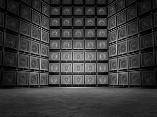 Wall of guitar amps