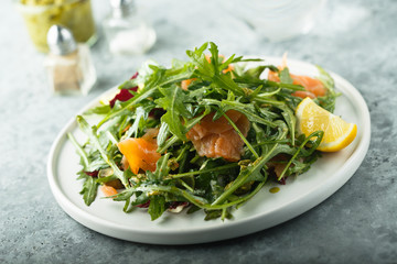 Arugula salad with smoked salmon