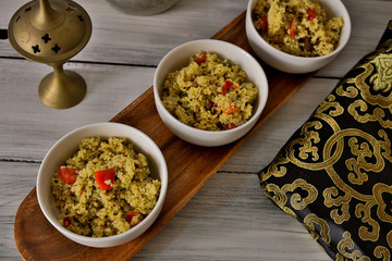 Ensalada oriental de tabule lista para comer