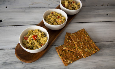 Ensalada oriental de tabule lista para comer