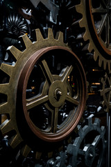 Large cog wheels in the motor