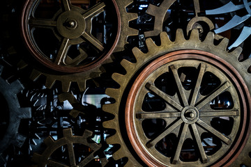 Large cog wheels in the motor