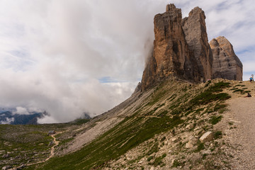 Fototapeta na wymiar Drei Zinnen in den Sextner Dolomiten in Südtirol Italien