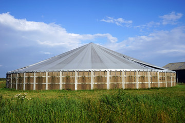 Big tent