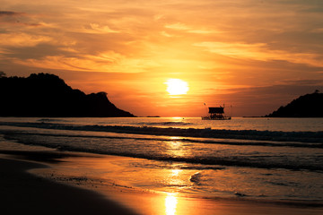 Colorful tropical sunset in the Philippines. Palawan Island