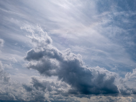 3 355 Best Ciel Nuageux Images Stock Photos Vectors Adobe Stock