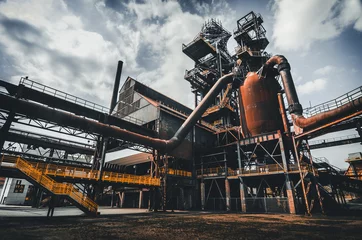 Schilderijen op glas Oude en roestige staalfabriek in Ostrava © thejokercze