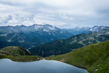Fototapeta na wymiar Berge im Lungau