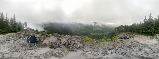 Obraz premium There lies the backpack in the tatra mountains