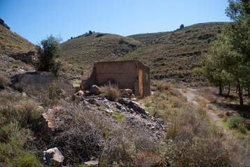 ruinas en las minas de Beninar