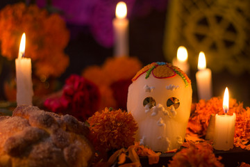 Calavera de azúcar para el día de muertos en México